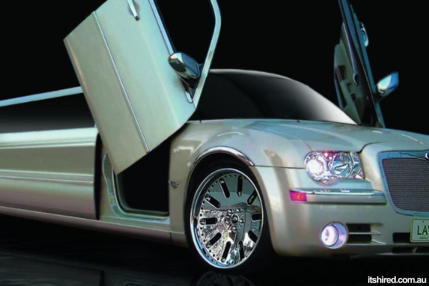 Chrysler 300c Wedding Car Hire Perth Lavish Limousines