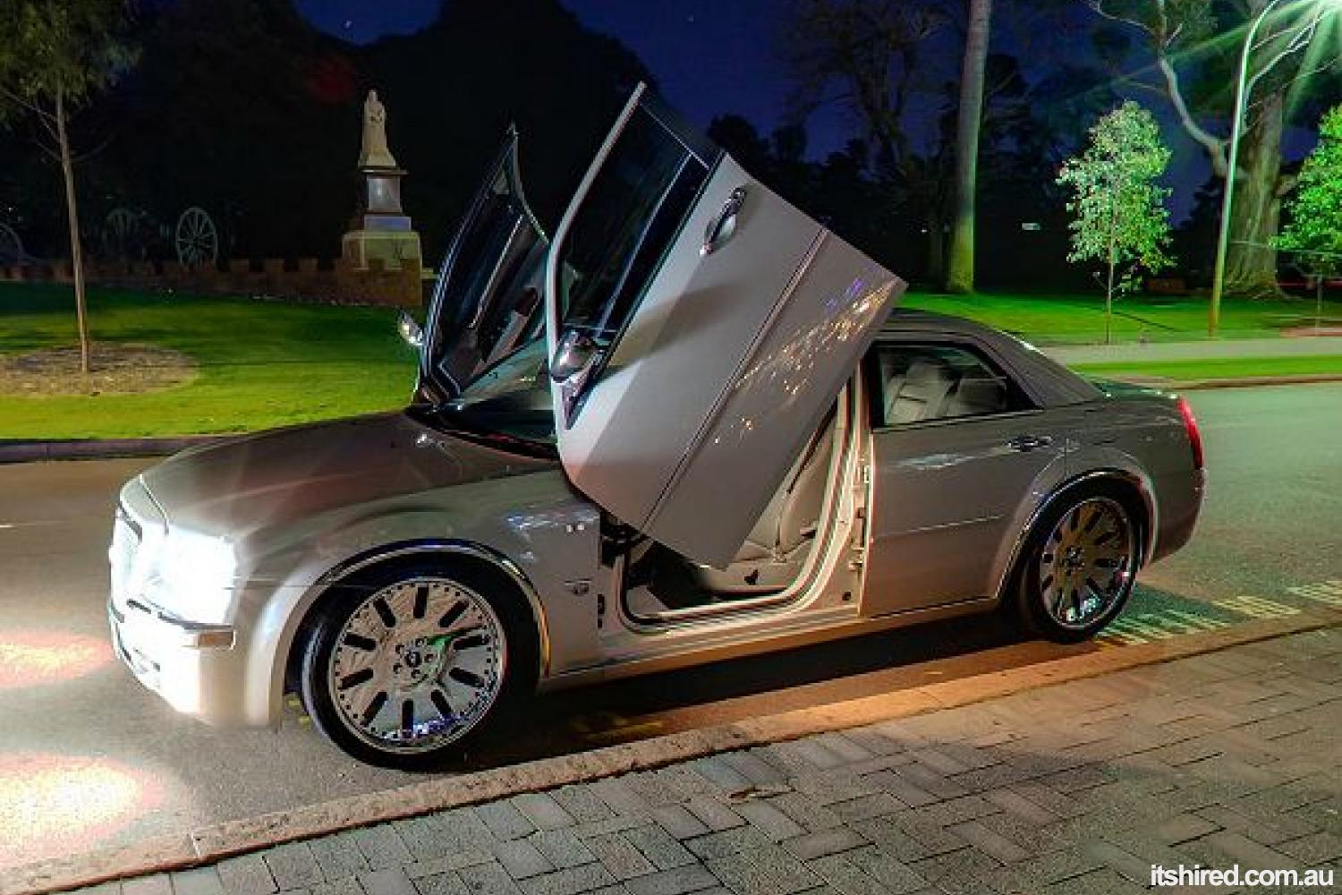 Chrysler 300c Wedding Car Hire Perth Lavish Limousines