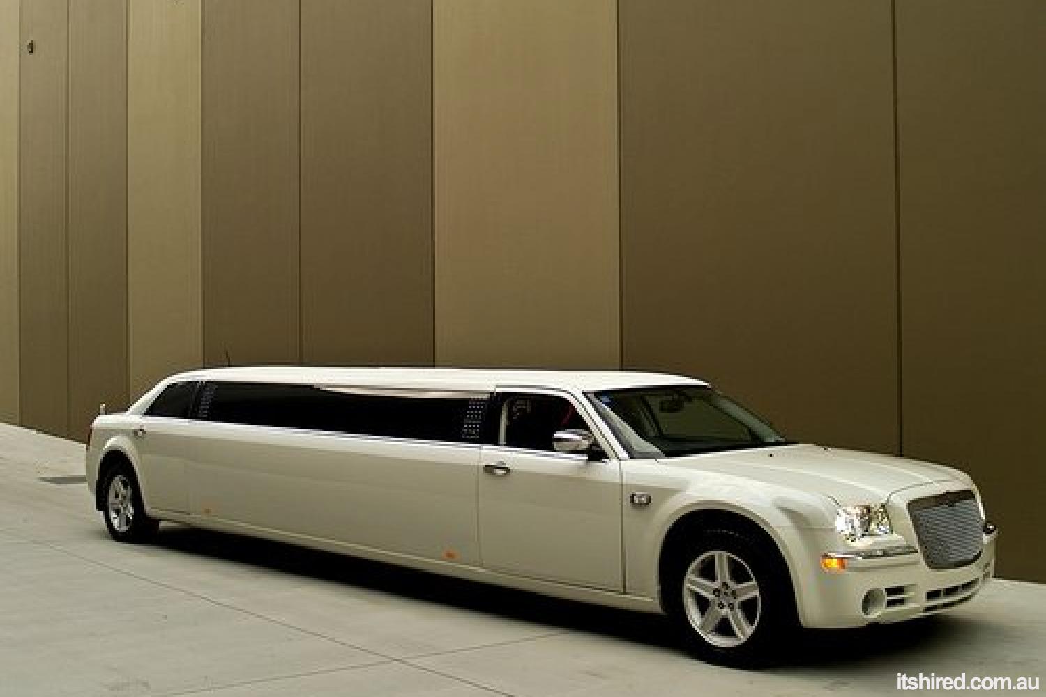 Chrysler 300c Wedding Car Hire Perth Paramount Limousines