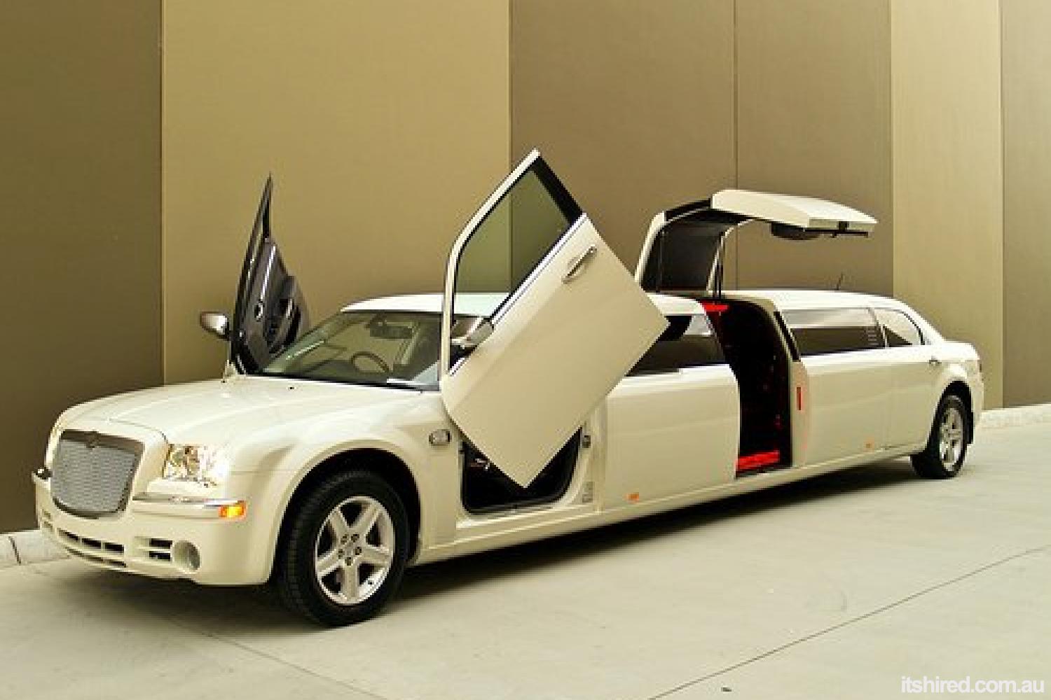 Chrysler 300c Wedding Car Hire Perth Paramount Limousines