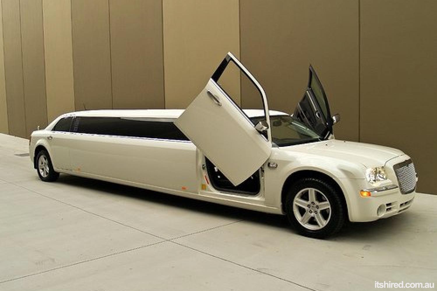 Chrysler 300c Wedding Car Hire Perth Paramount Limousines