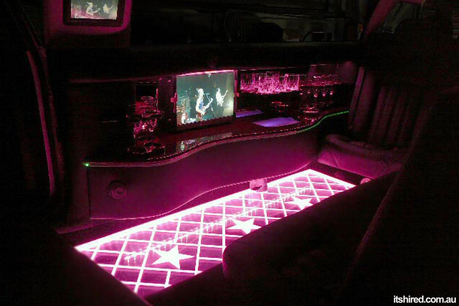 Chrysler 300c Wedding Car Hire Brisbane Grande Limousines