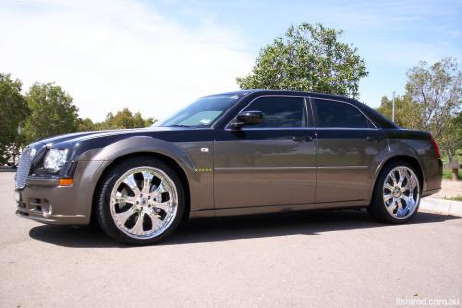 Chrysler 300c Wedding Car Hire Sydney Five Star Hollywood Limousines