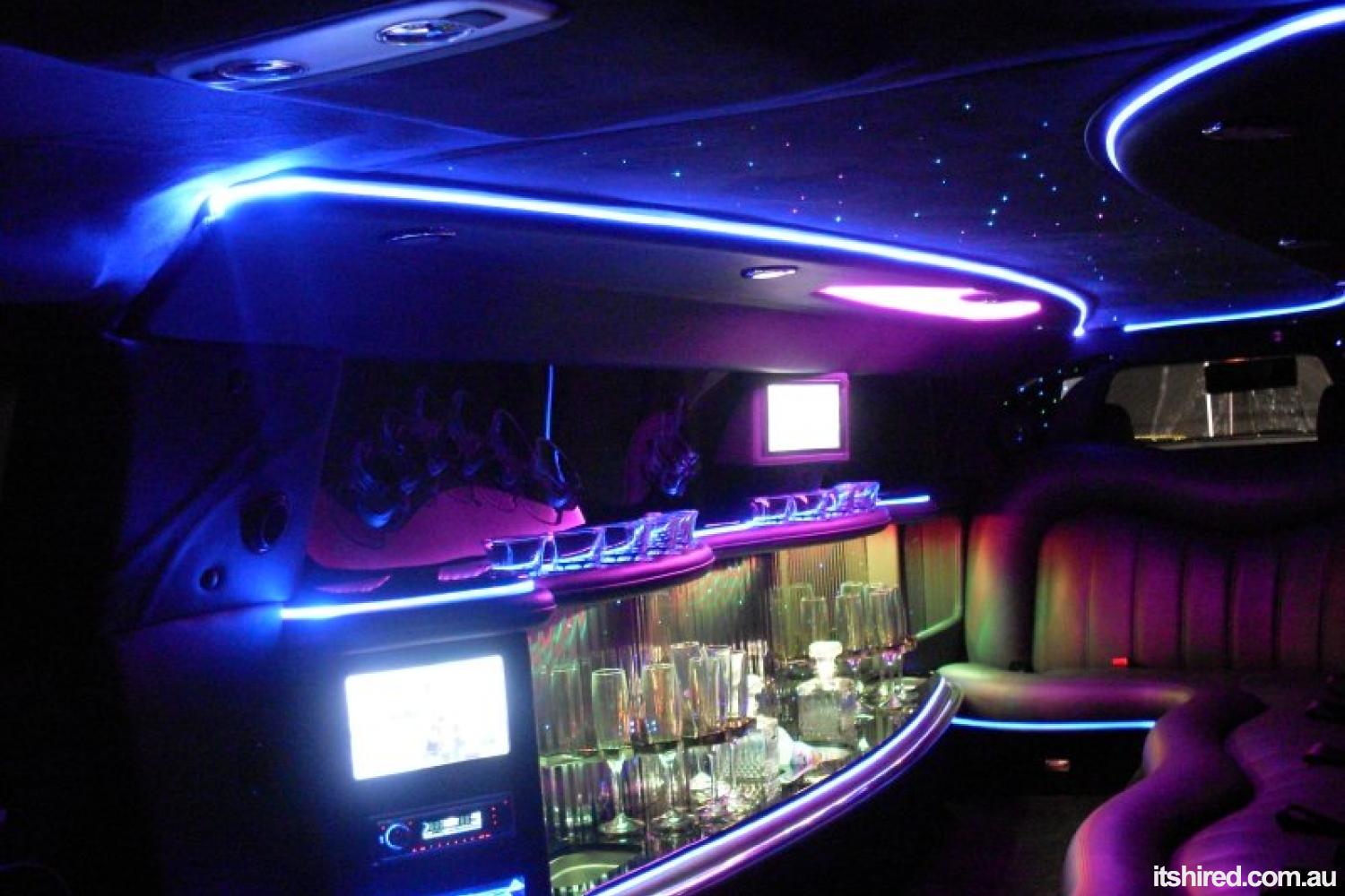 Holden Caprice Wedding Car Hire Perth Hughes Chauffeured Cars Limousines