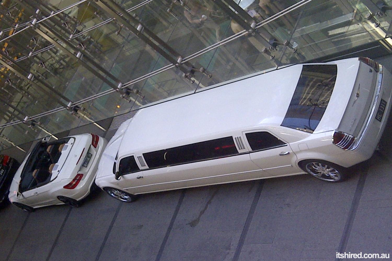 Chrysler 300c Wedding Car Hire Sydney I Do Wedding Cars Sydney