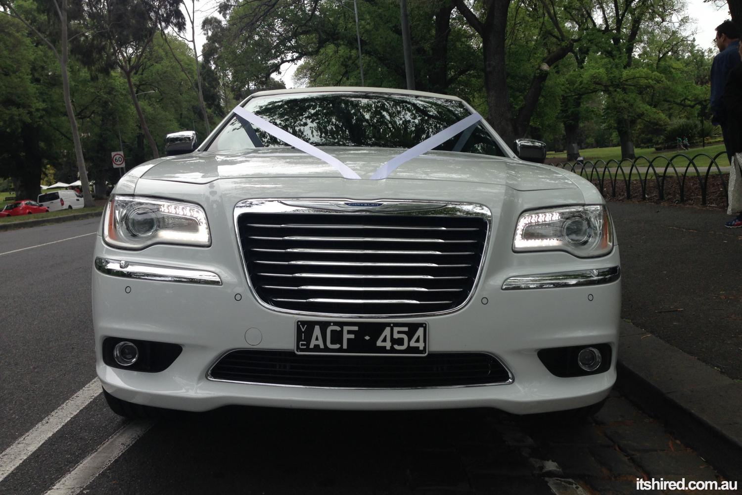 Chrysler 300c Wedding Car Hire Melbourne Amazing Limousines