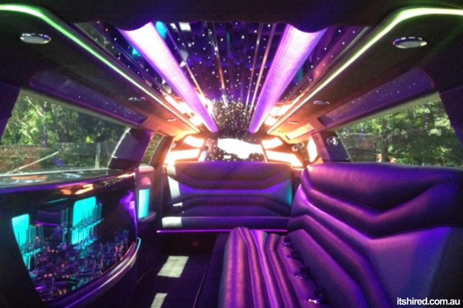 Chrysler 300c Wedding Car Hire Melbourne Amazing Limousines