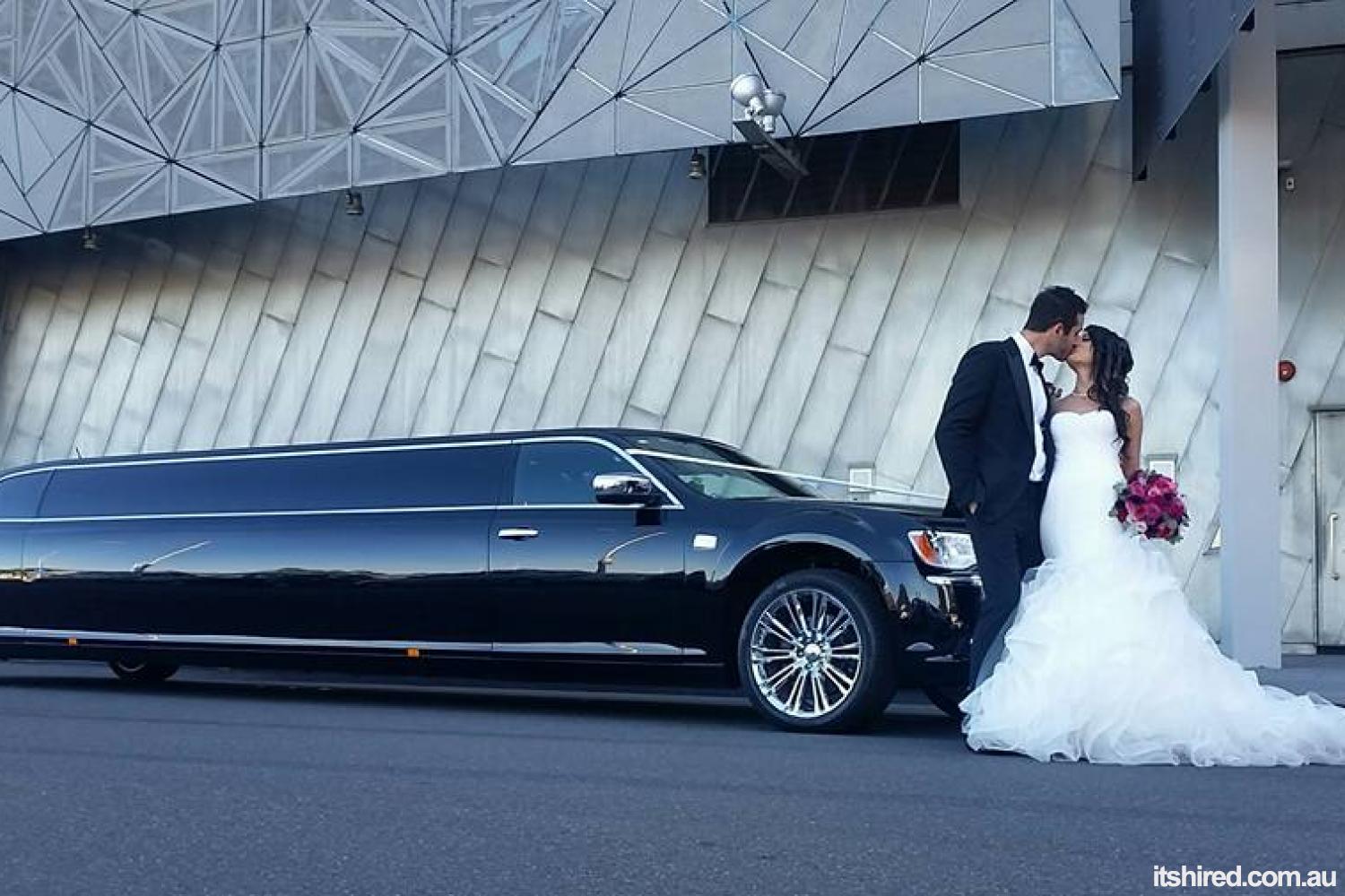 Chrysler 300c Wedding Car Hire Melbourne Cassars Limousines