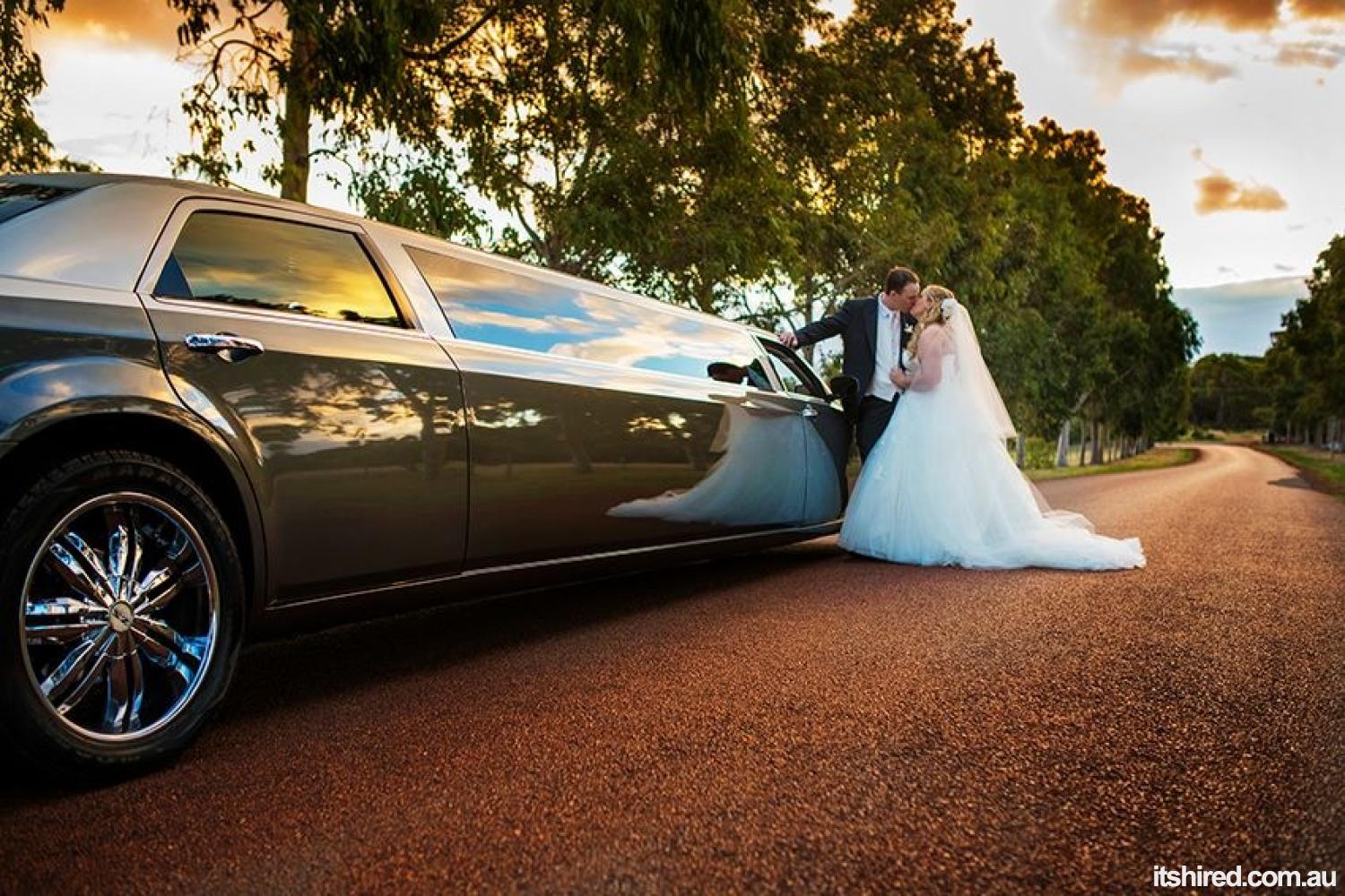 Chrysler 300c Wedding Car Hire Perth Twilight Limousines