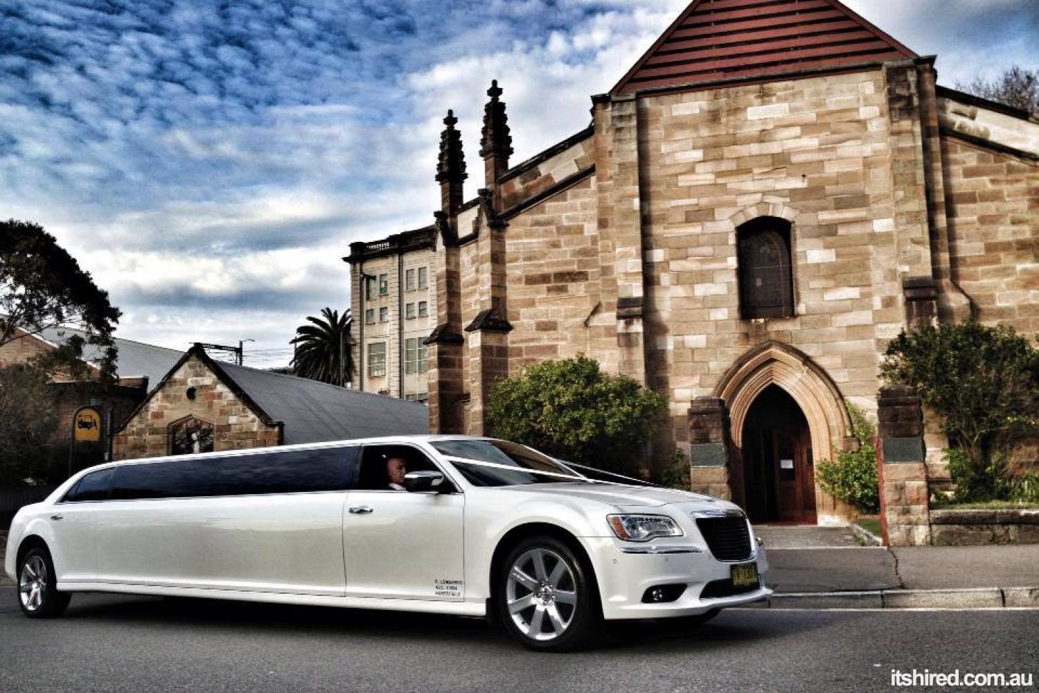 Chrysler 300c Wedding Car Hire Sydney HF Wedding & Hire Cars