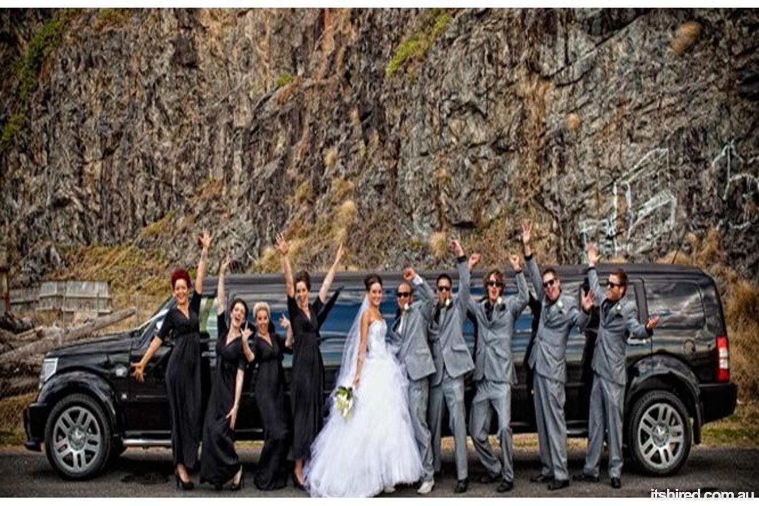 Dodge Nitro Wedding Car Hire Mid North Coast Hastings 5 Star Limousines