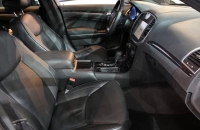 Chrysler 300c Wedding Car Hire Melbourne A Touch Of Silver Limousines