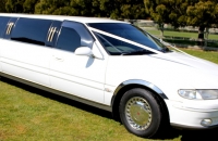 Ford Falcon Wedding Car Hire Hobart Reynolds Chauffeured Cars and Limousines