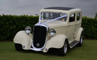 1933 Chrysler Plymouth