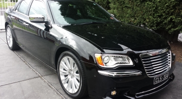 wedding-car-hire-Melbourne-Chrysler-300c-Cassars-Limousines-image-1-3503.jpg