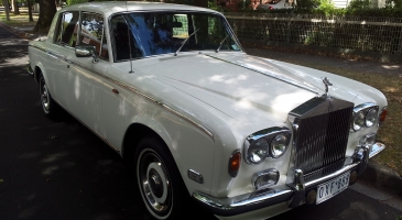 wedding-car-hire-Melbourne-Rolls-Royce-Silver-Shadow-Always-Classic-Cars-image-1-2945.jpg