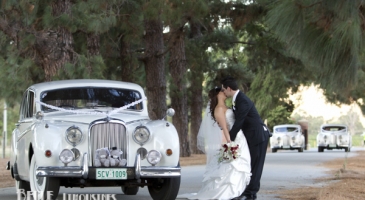 wedding-car-hire-Perth-Jaguar-Mark-IX-Belle-Classic-Limousines-image-1-3192.jpg