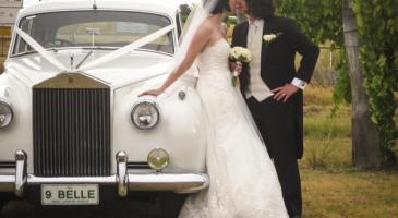 wedding-car-hire-Perth-Rolls-Royce-Silver-Cloud-Belle-Classic-Limousines-image-1-3184.jpg
